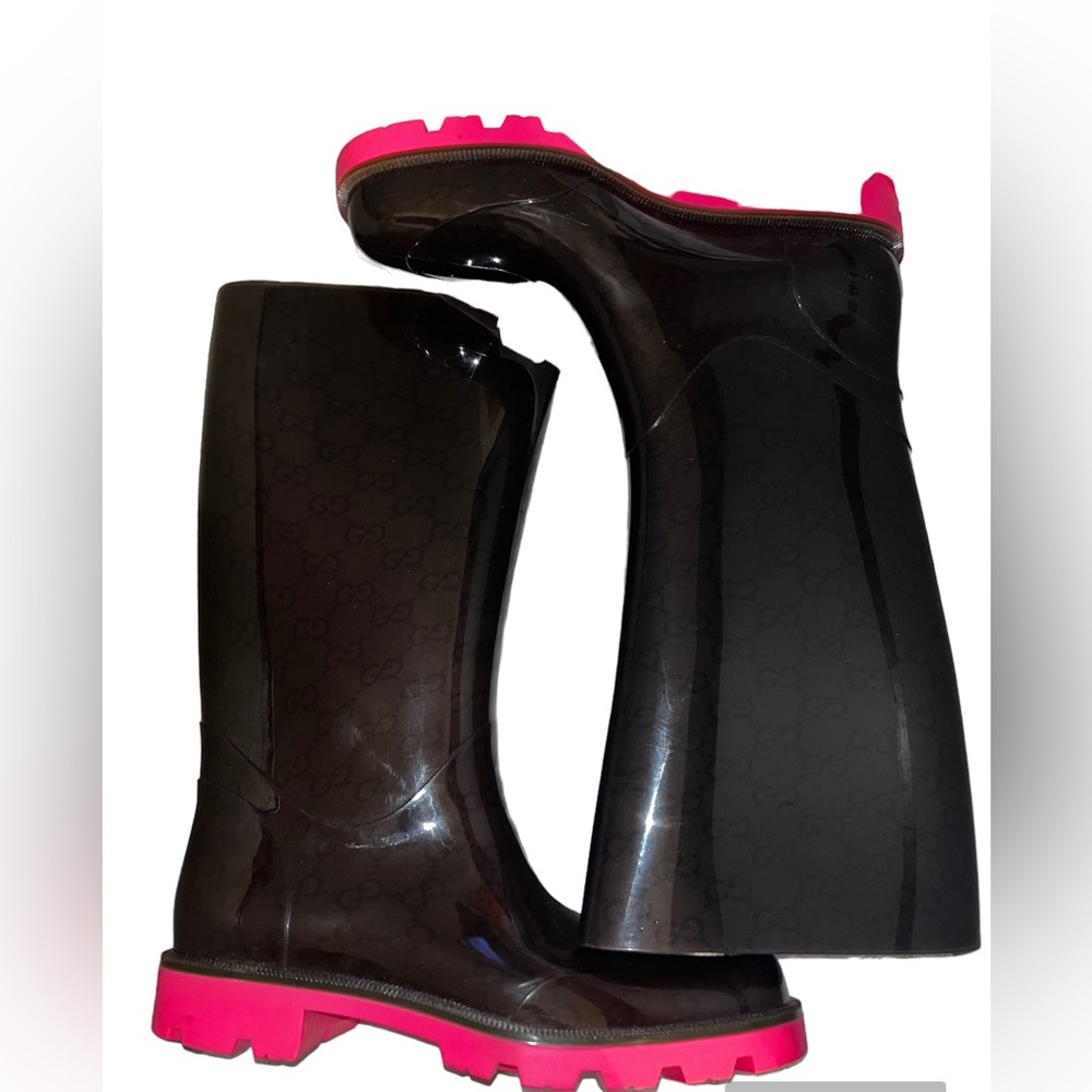 Gucci Black Logo Embossed Rain Boot Box Kept Worn Once
